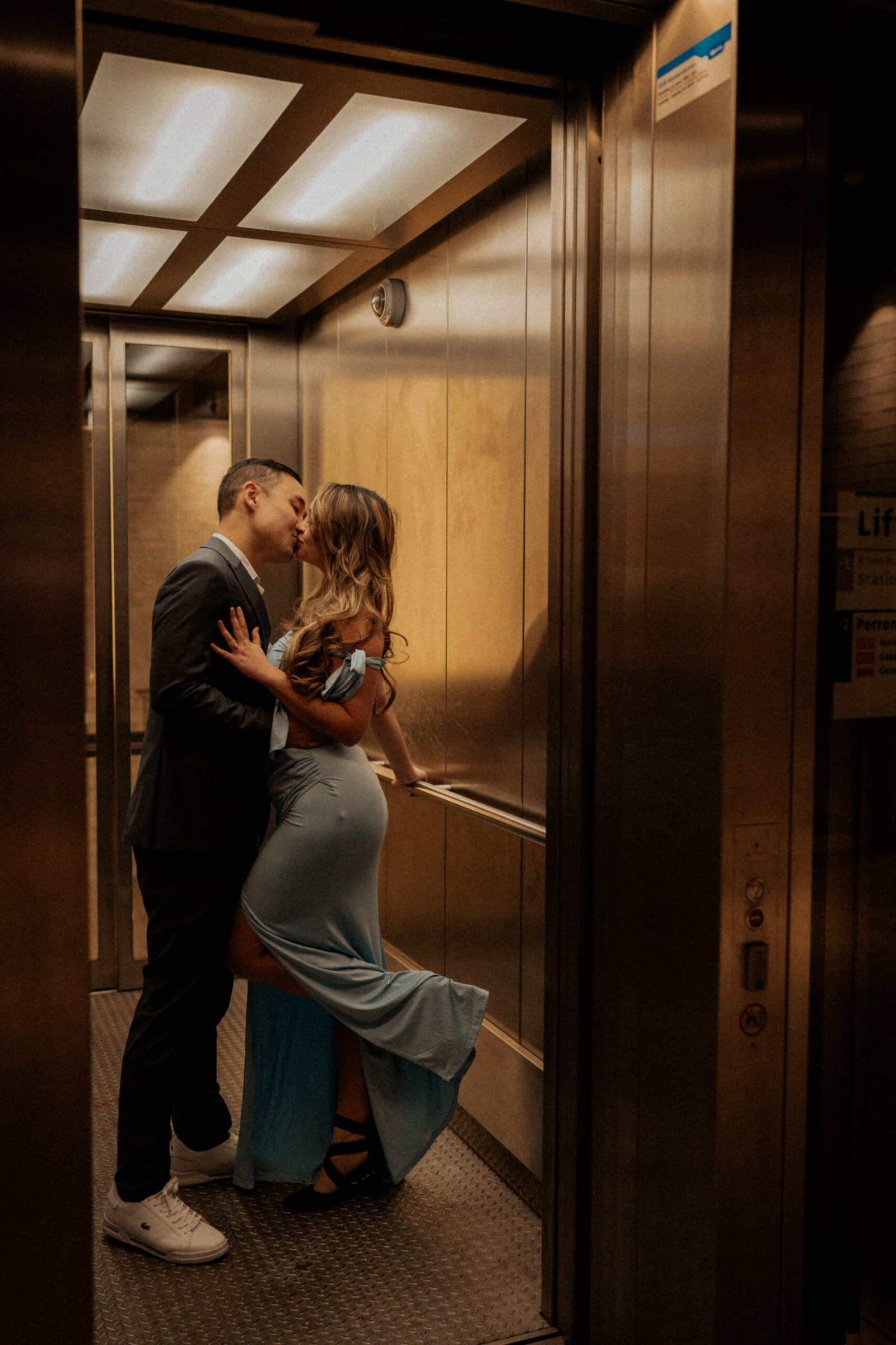 elevator couple photoshoot