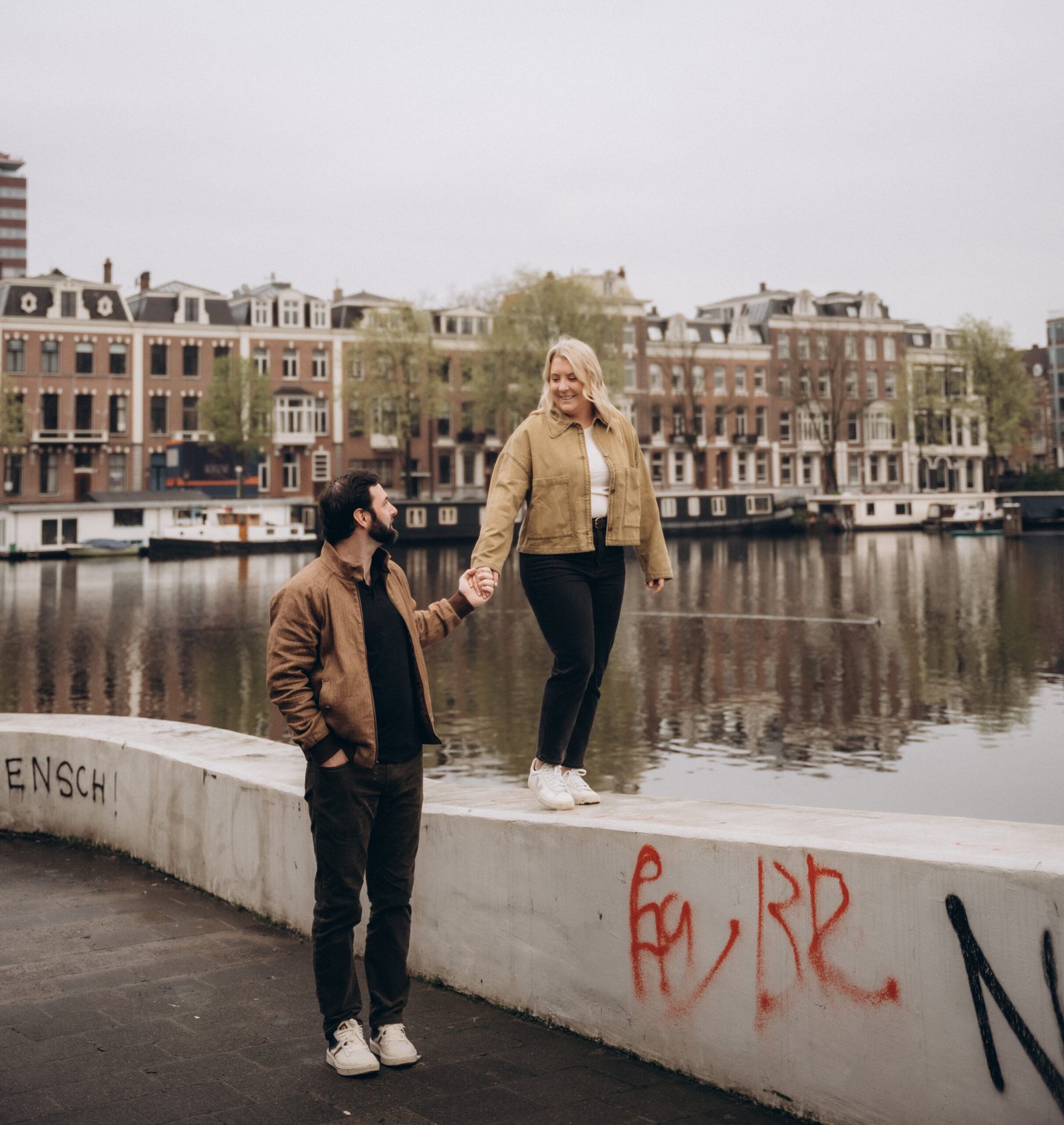 storytelling couple photographer in Amsterdam