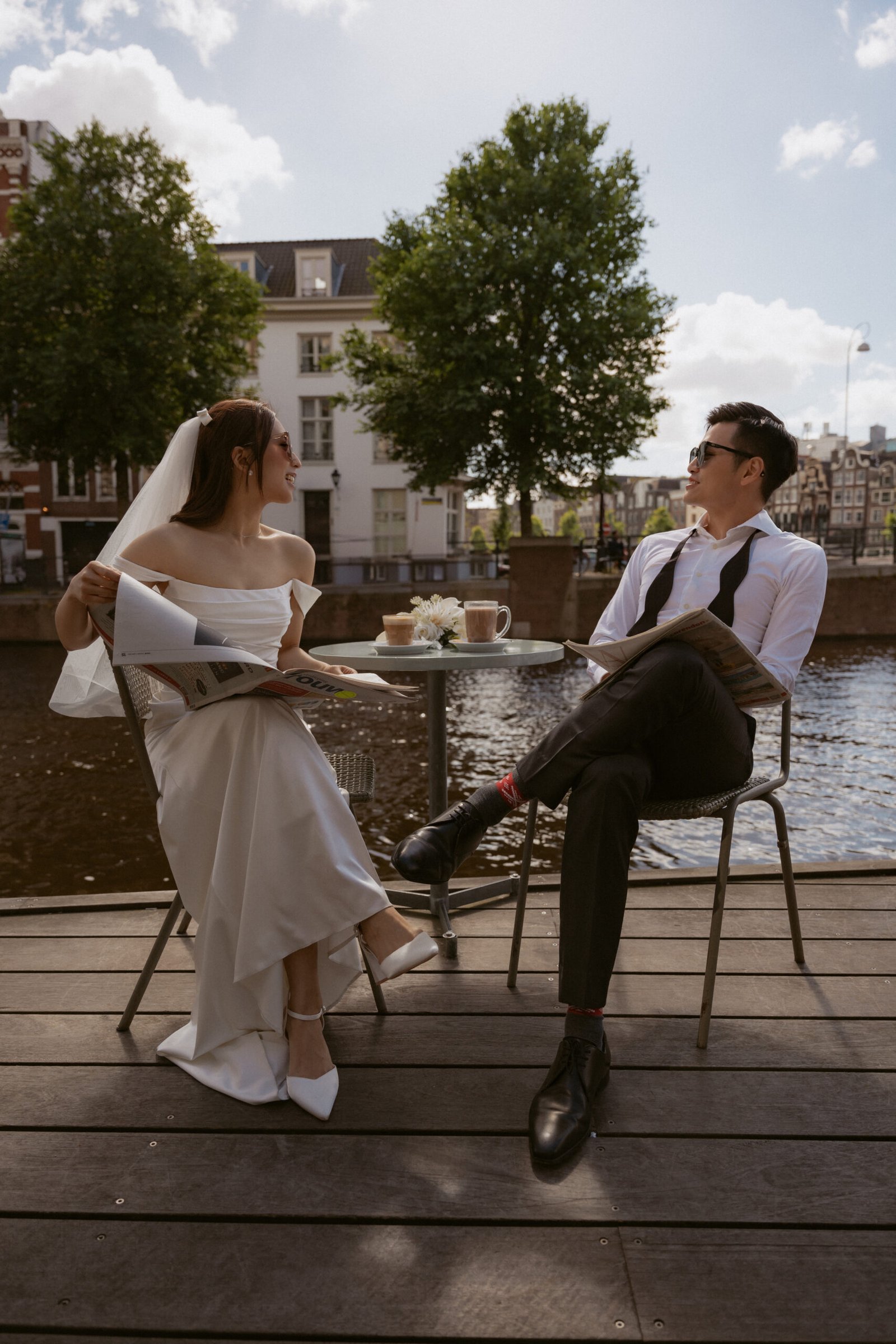 pre wedding-boat-photoshoot-amsterdam-wedding-photogrpaher-inhousecapture-1-6